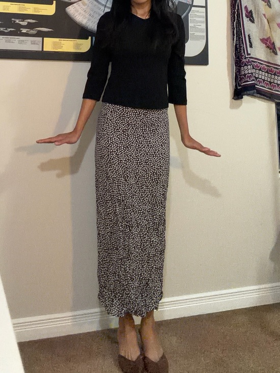 H&M Dresses & Skirts - H&M Black and White Leopard-Pattern Maxi Skirt